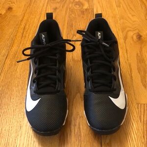 Nike Alpha Menace 4 Shark Big Kids Football Cleats Size 5.5 WIDE  EUC